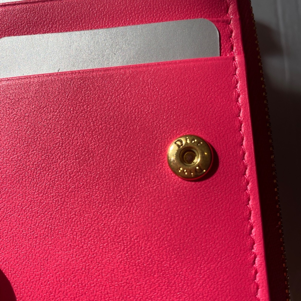 Dior Wallet - Picture 3 of 9